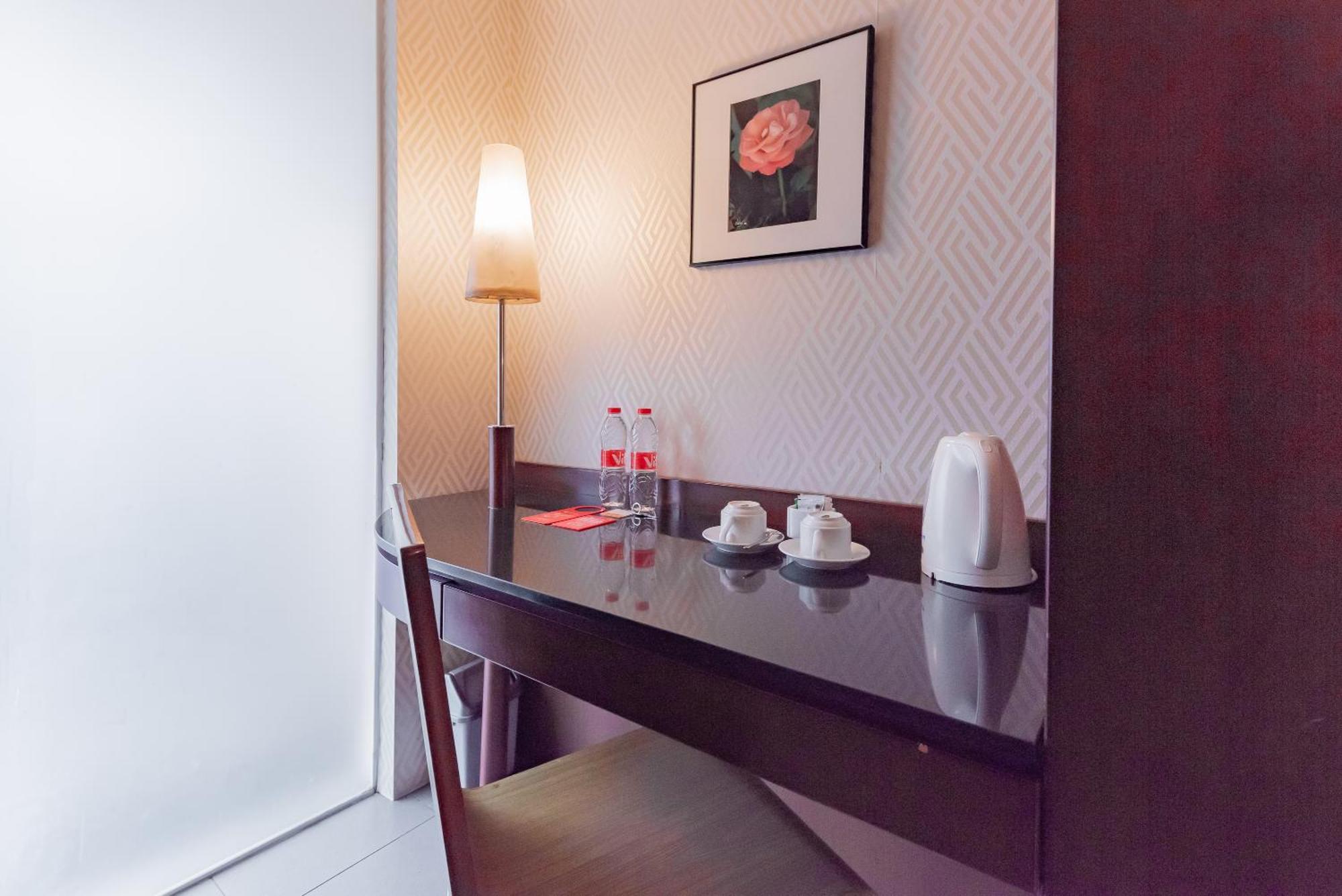 Reddoorz Plus @ Cipaganti Street 3 باندونج المظهر الخارجي الصورة